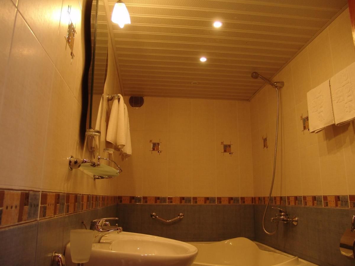 Отель Hotel Zheleznik Стара-Загора