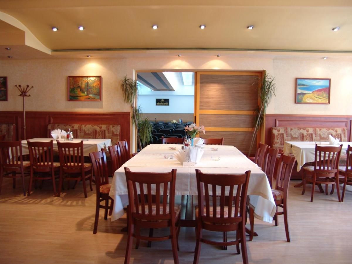 Отель Hotel Zheleznik Стара-Загора-45