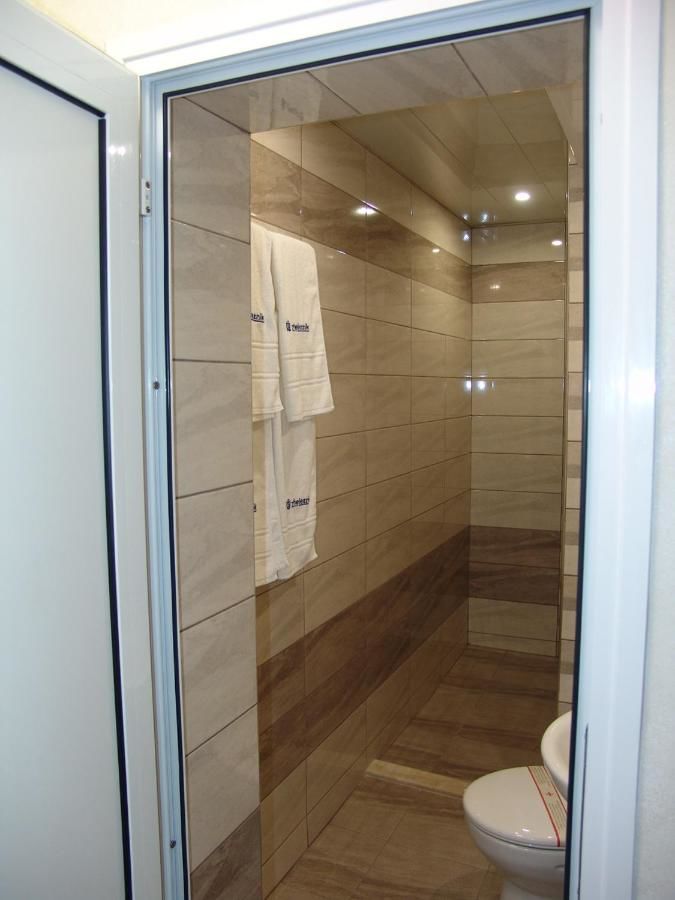 Отель Hotel Zheleznik Стара-Загора