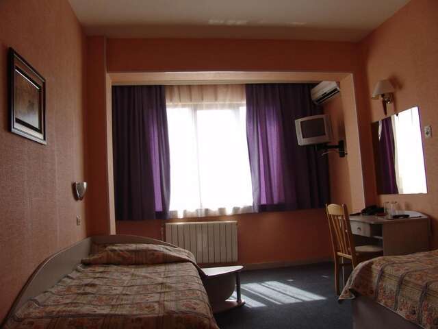 Отель Hotel Zheleznik Стара-Загора-25