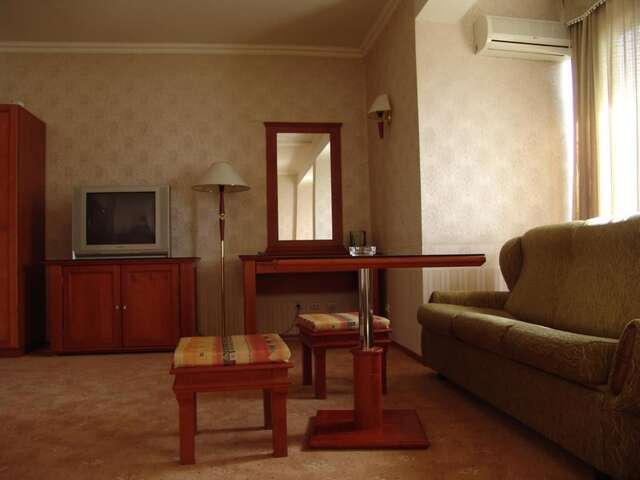 Отель Hotel Zheleznik Стара-Загора-39