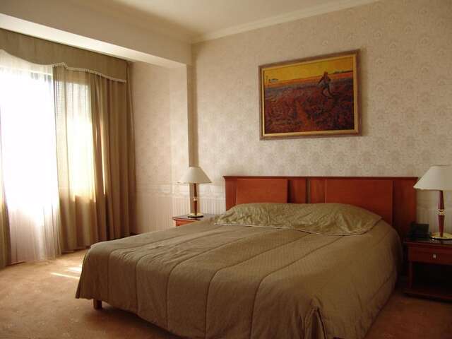 Отель Hotel Zheleznik Стара-Загора-40